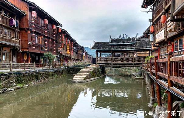  途经@我国西南首条高铁即将问世，途经之地不可限量，这个省份获