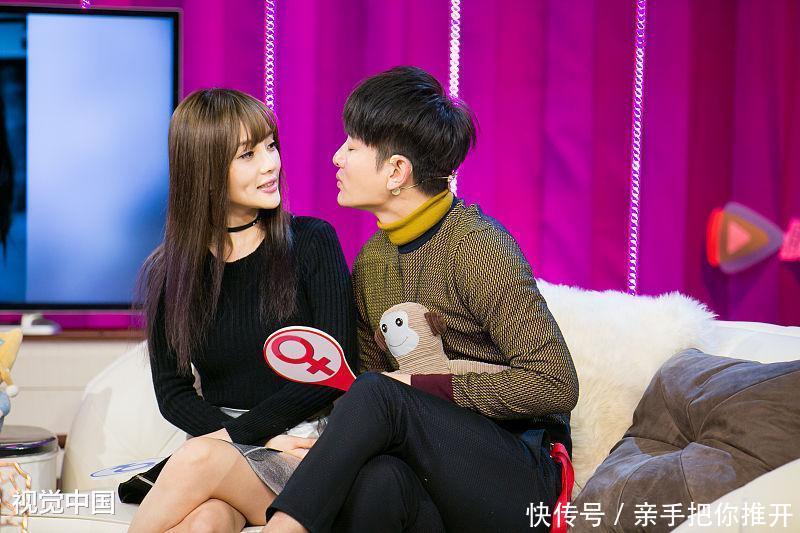 卓伟再次盯上这对恩爱夫妻并曝出猛料和不雅照, 网友: 心眼太多、