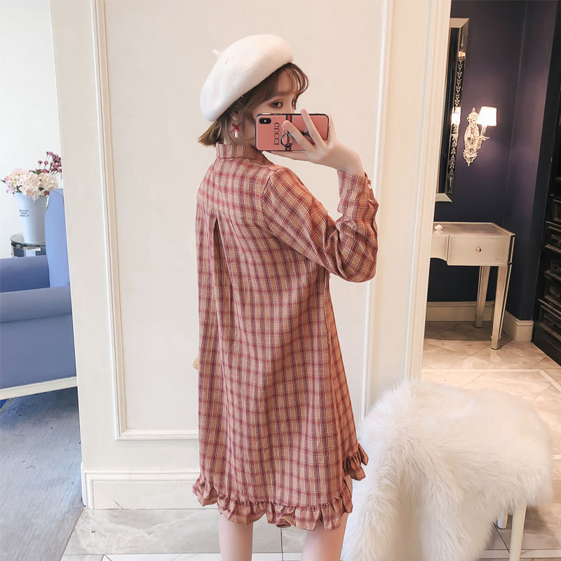 今秋流行新款连衣裙，气场气质直线上升，女人味十足