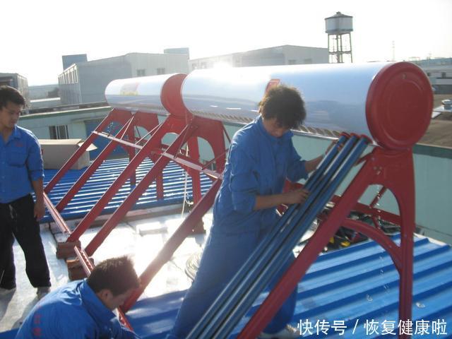 过去农村流行安装太阳能，如今为何被拆卸？听听老农怎么说！