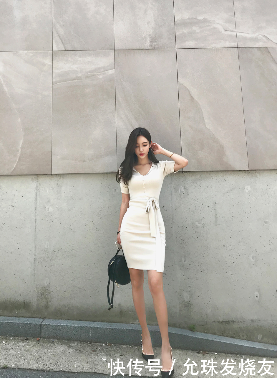 美腿物语:孙允珠简约古茶撞奶休闲衣裙