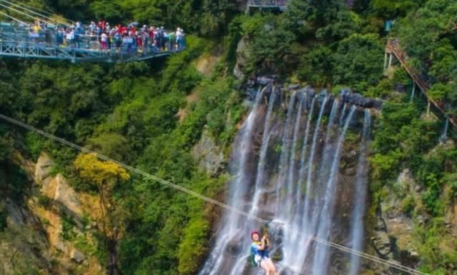 世界垂直落差最高丛林飞跃,就在广东此景区内,比清迈的还要刺激