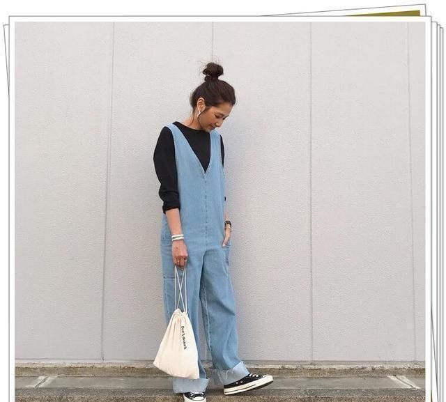  「方法」裤子不长也要卷裤脚！日本女人穿搭示范，卷牛仔裤的正确方法