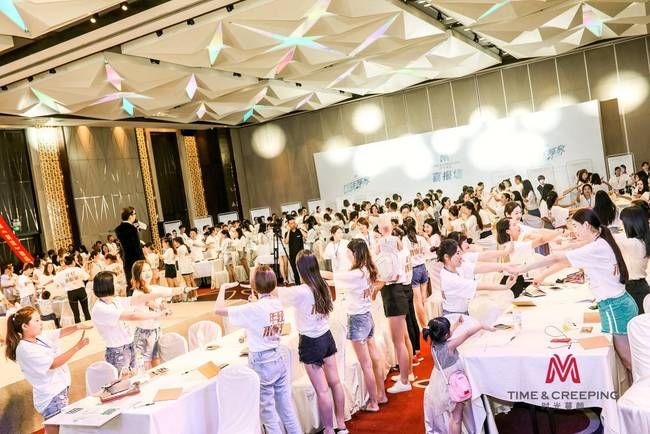 时光蔓颜《轻美护肤系列》四款新品正式亮相,即将引爆市场