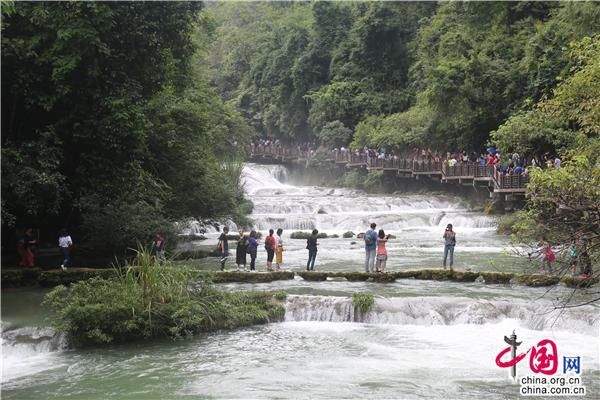 荔波小七孔景区2018年接待游客342.82万人次