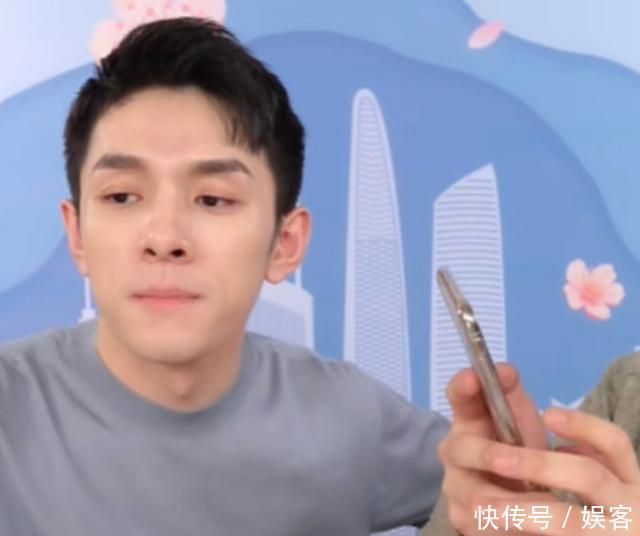  【免费】爆了？朱广权牵手李佳琦免费带货，央视新闻公开点赞：一次买琦