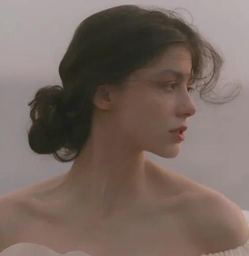 『女生』漂亮妹子“身高标准”出炉,多半女生都合格了,你有没有拖后腿?