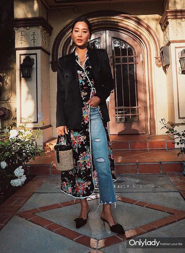 高圆圆终于更博了!还穿了今年最流行的单品