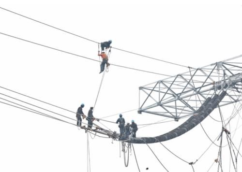 我国的电压是220V，而美国却只用110V，其中有什么讲究？