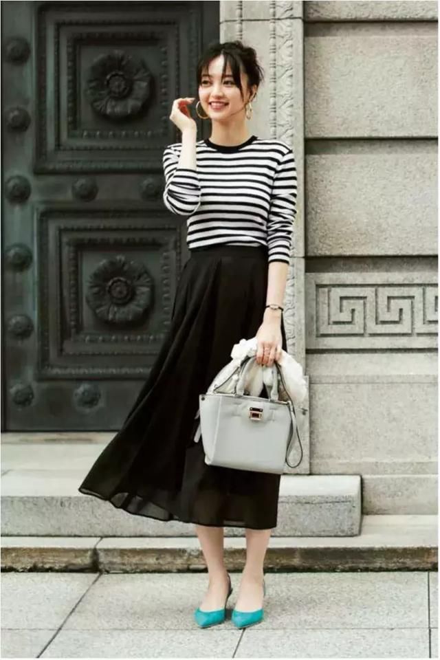 谁说黑色搭配太无趣，日本博主教你穿出特色