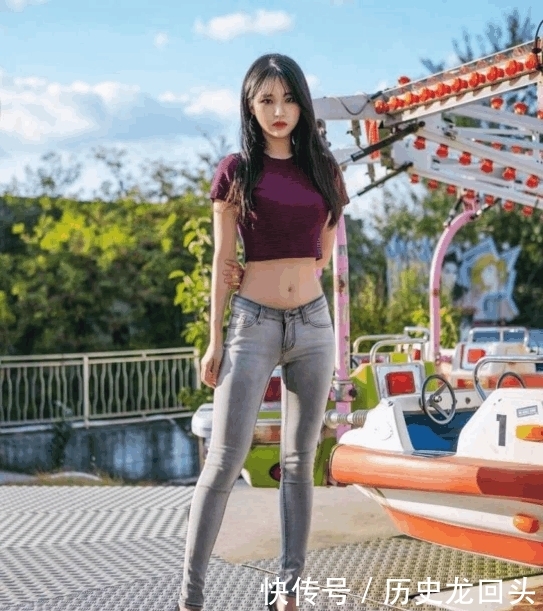 『适合』身材好的姑娘,更加的适合穿紧身裤