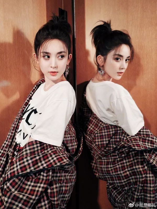 心痛| 娜扎这本发型教科书也踩雷了?这样扎丸子头简直自寻死路...