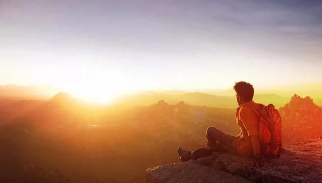 中国14亿人口，你为什么偏偏独自去旅行