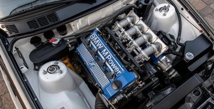  [套件]Redux宣布推出宝马E30 M3 Restomod限量改装套件