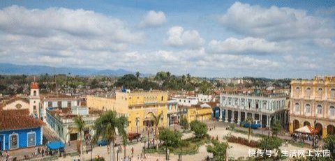  「坚强」最坚强国家，被制裁56年损失近7万亿，如今人均GDP紧追