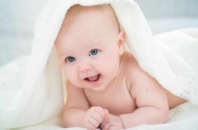  「宝宝」这款每个妈妈都喜欢用的东西，竟然是导致宝宝发育迟缓的元凶！