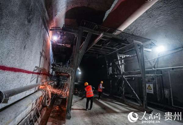  [车站]快看！贵阳轨道交通3号线花果园西站建设正酣