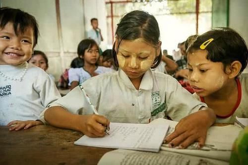  幸福指数@缅甸农村生活水平低，但为什么他们的幸福指数那么高，