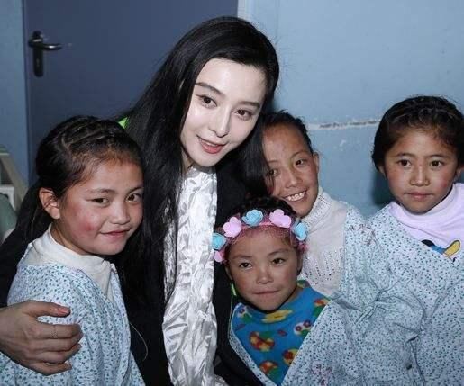 范冰冰被捕照真实情况曝光，网友不择手段，令人发指