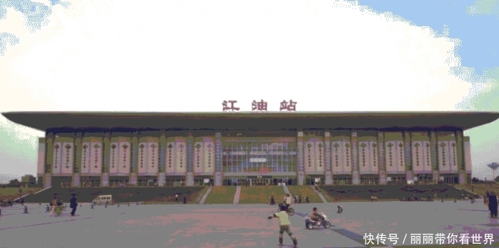 中国交通最发达县级市，有14座火车站，还准备新建3座高铁站！