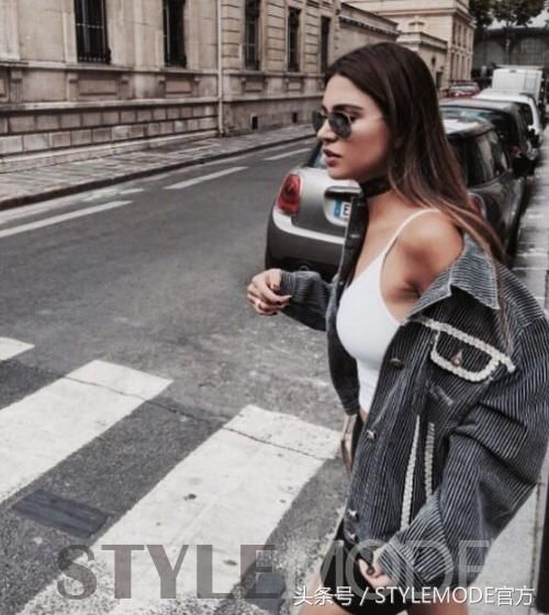 Oversized的狂热者，四招让你轻松驾驭宽松时尚！