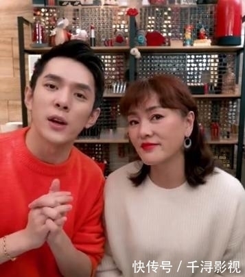 化妆|名门泽佳李佳琦帮妈妈化妆,看到妆容效果后,不愧是口红一哥