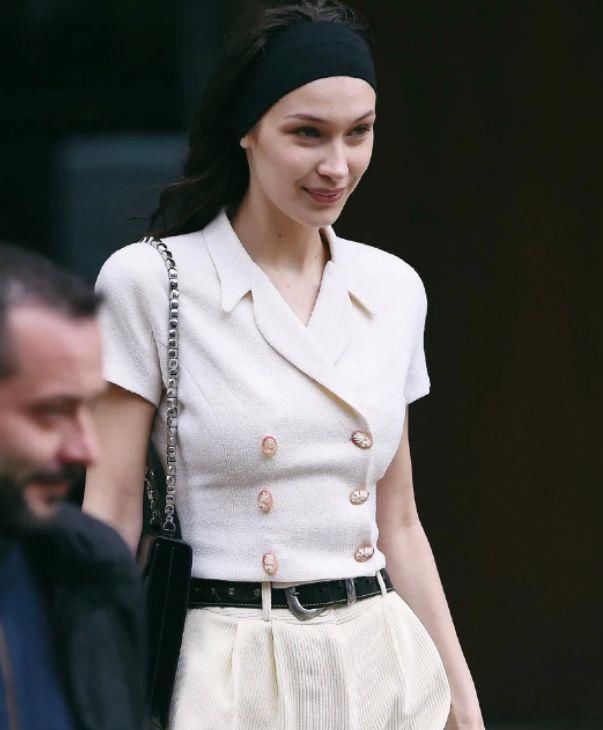  针织风格：这两款衣服，是专为时髦精准备的