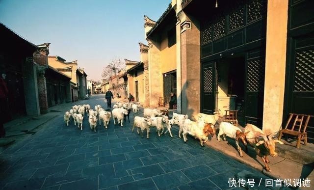 中国最“猖狂”的街道:一脚踏三省?邻居通话需打长途!