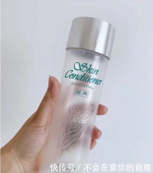 「精华液」最受欢迎的化妆水推荐:用了这些美白补水淡斑精华液想不白都难