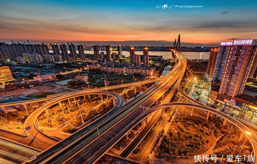 山东喜迎新高速，预计年底前完成通车，对青岛具有重要意义