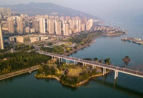 总投资千亿高铁项目，重庆这个县有福啦，又一旅游名县即将诞生！