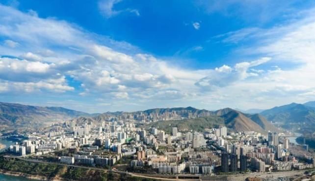 广东最“牛”的镇, GDP总量破千亿! 有23家世界500强企业