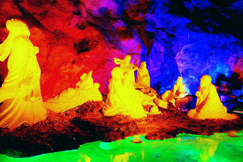 一个藏酒的洞，咋就成了收费的景区？