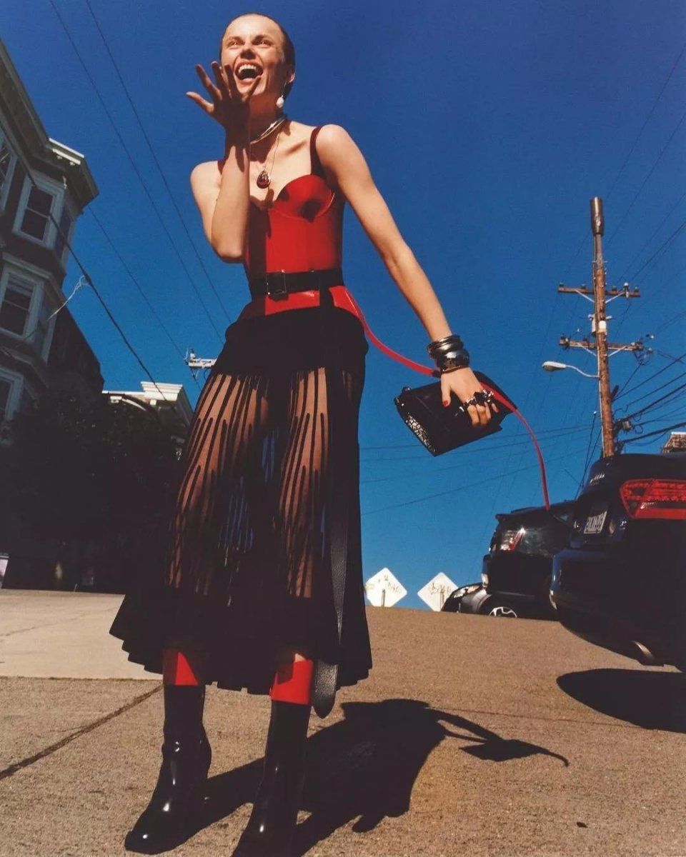 又酷又要优雅风度?快来all in这个路数