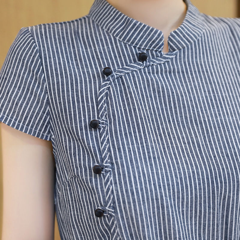 哇!老婆都53了还真敢穿!旗袍+高跟，欧洲游玩，比风景还美