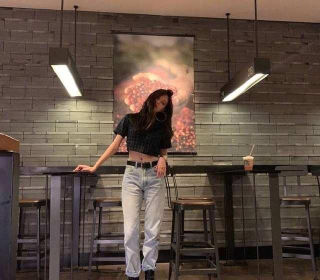  #联名#lisa的卫衣怎么这么眼熟？原来顶级爱豆也穿网红款？