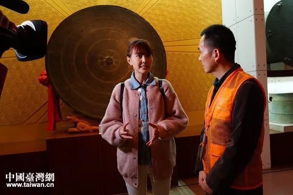 台湾中国电视公司到广西南宁市拍摄《大陆寻奇》节目