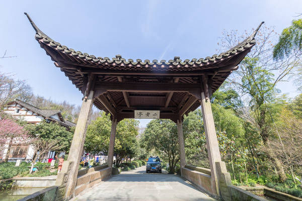 西湖最冷门的旅游路线，人少景美，一般人都不知道