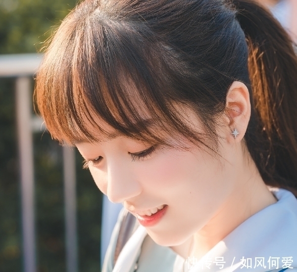 「 恬静」温柔又恬静,满满的小清新,清新靓丽小姐姐