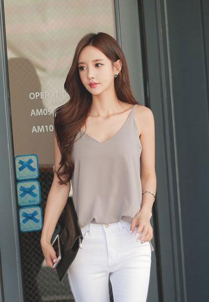 时尚紧身裤, 妹子穿出清凉有格调, 轻轻松松穿出大长腿！