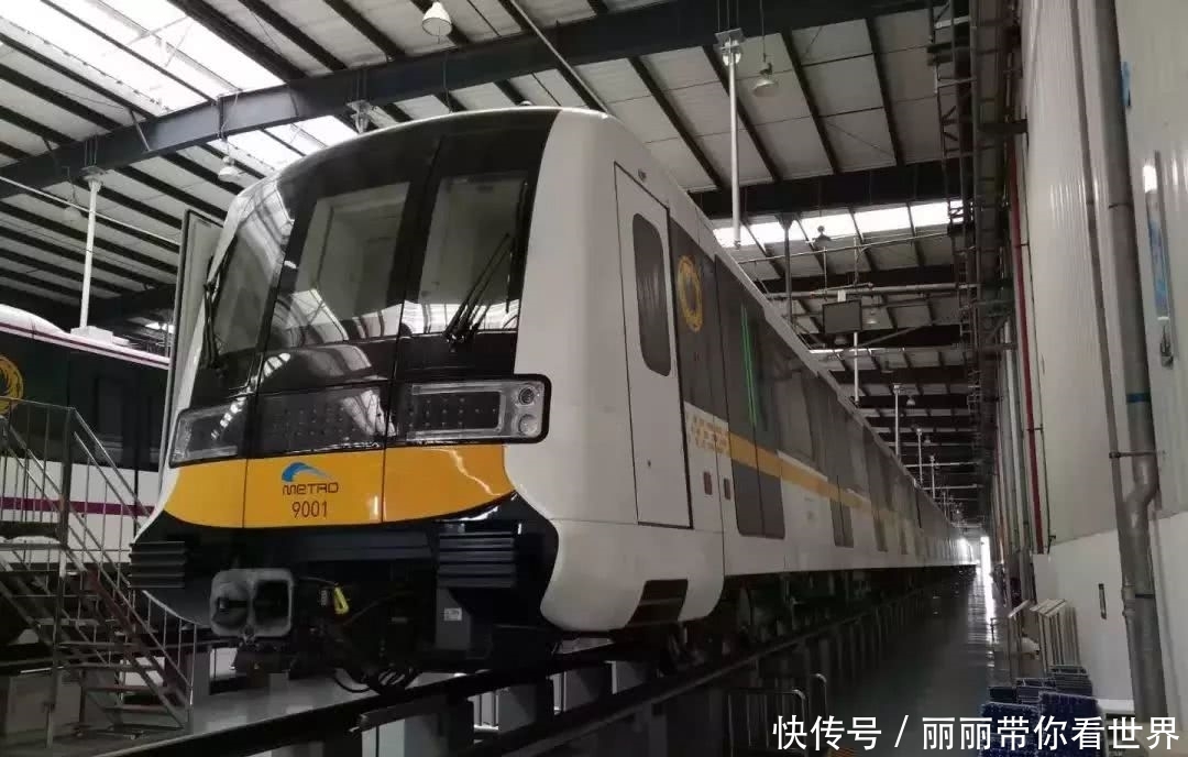  地铁线：成都将开通的一条地铁线，时速100公里，将是成都地铁第