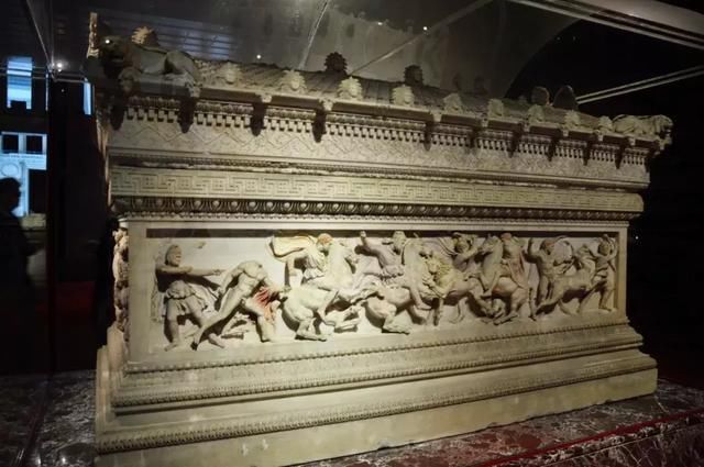 “霸占”欧亚大陆两种风情，美到连中国人都羡慕，消费还不贵!