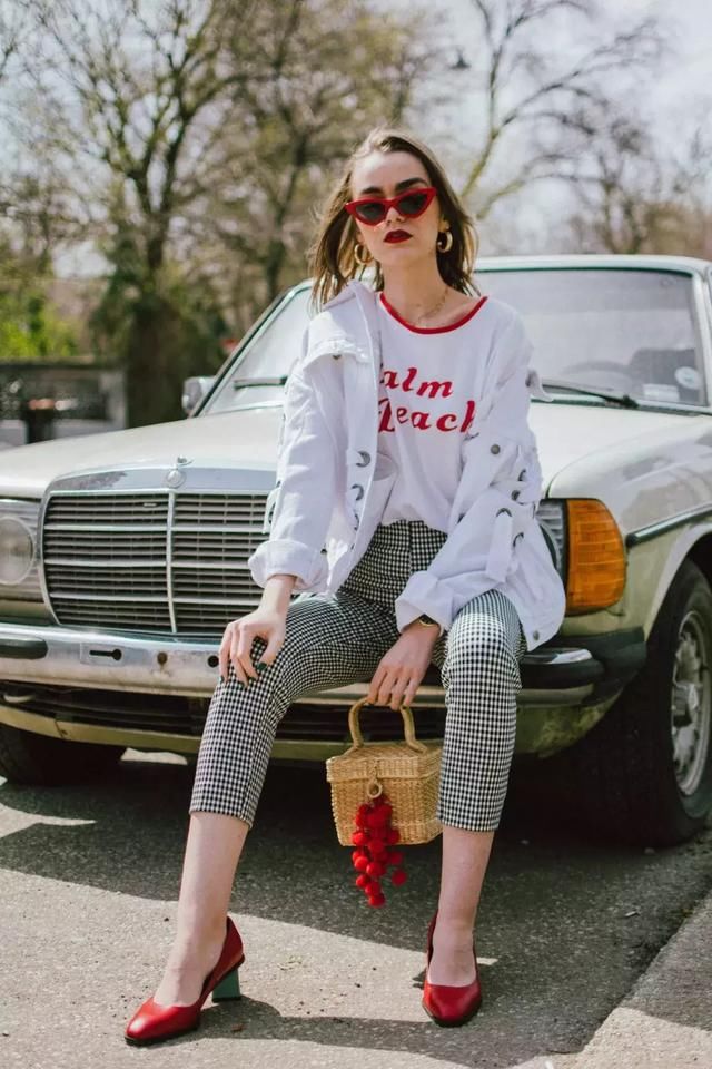 好看的配饰那么多，为啥时装精们都在戴这款？