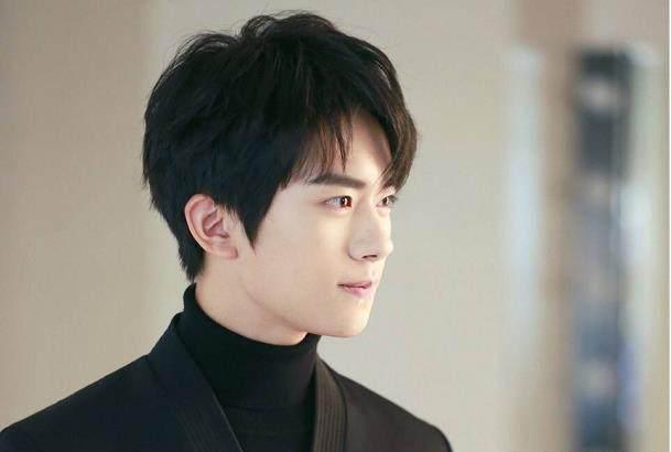 千玺工作室发文反击诽谤造谣，粉丝：凭什么千玺要遭受这些恶意？