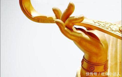 交满15年社保，正常法定退休年龄退休可以获得多少退休金？