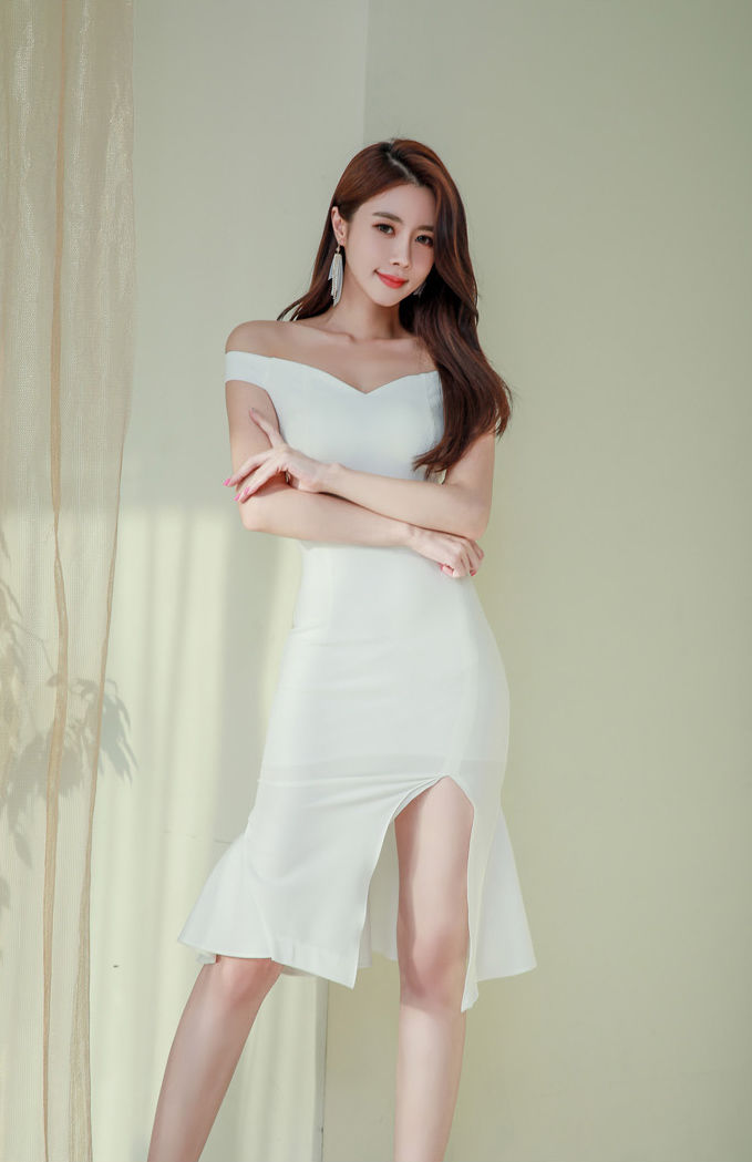 圣洁洛克蒂迪开衩白雪礼裙