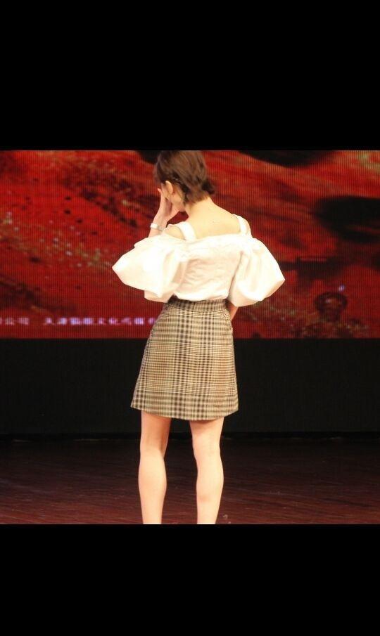 刘诗诗换造型了！仅剪了一款短发气场全开，网友：我也想去剪短发