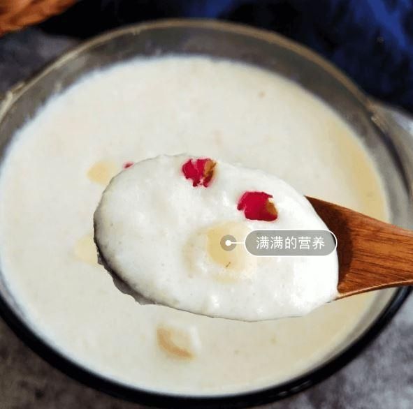  出水■能够让你皮肤越来越好的4款甜品，坚持下去还能吃出水嫩肌！