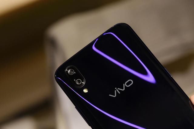 vivo X23这个功能连十年摄影行家都猛夸，顶级配置vivo亏大了吧！