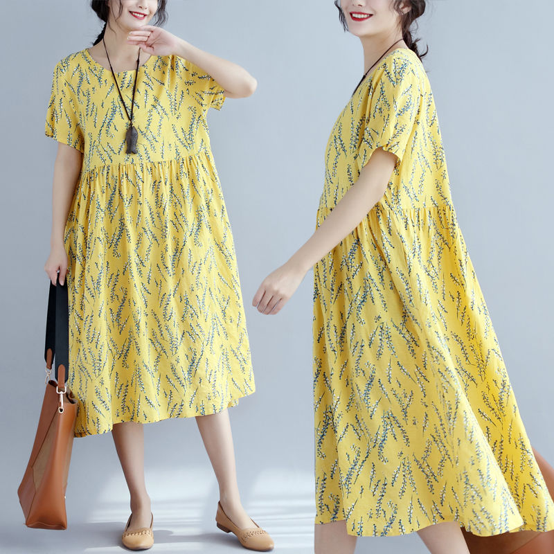 美女必备的“麻凉裙”,看看45岁表嫂穿出的，白嫩清凉风